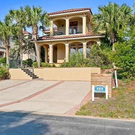 La Valencia Villas